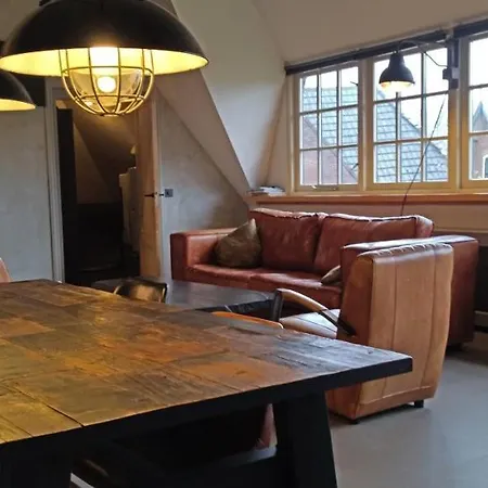 Barn-house # Loft Lejlighed